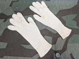 Small German White Knit Gloves