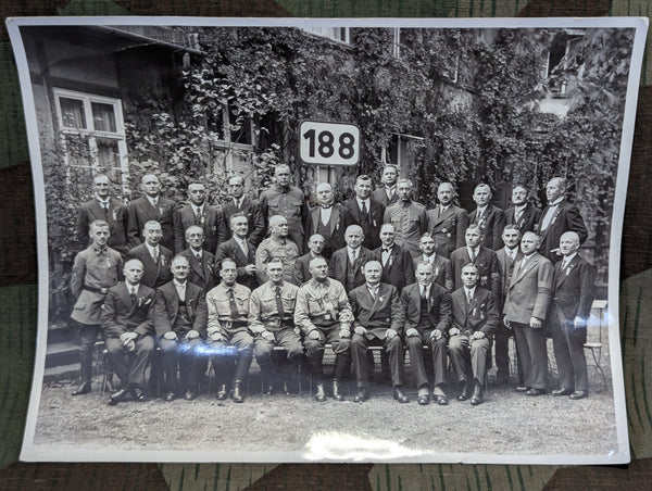 Large Format Photo Party Members and Veterans?