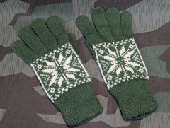 Green Snowflake Gloves Large