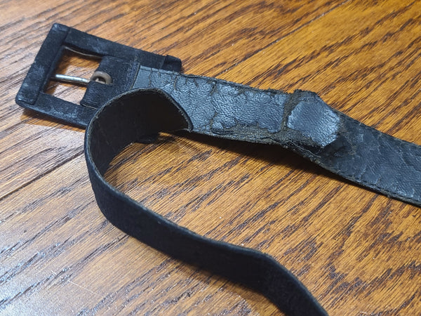 Bright Pink Dress with Velvet Collar <br> (B-37" W-27" H-41")