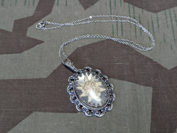 Edelweiss Flower Necklace