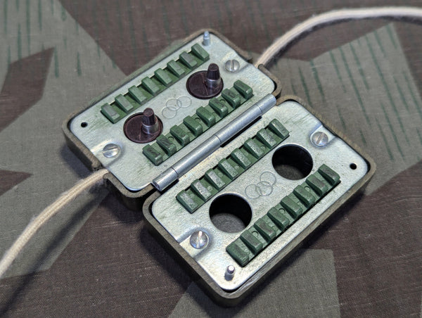 Sieger Bakelite Razor Blade Sharpener Green