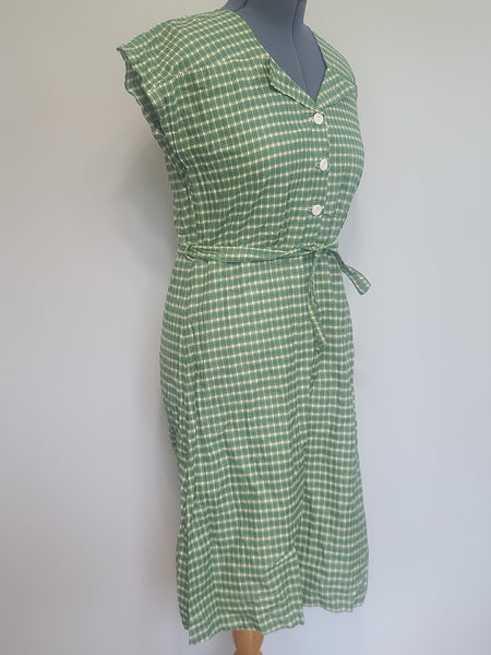 Green Plaid Print Dress <br> (B-43" W-38" H-45")