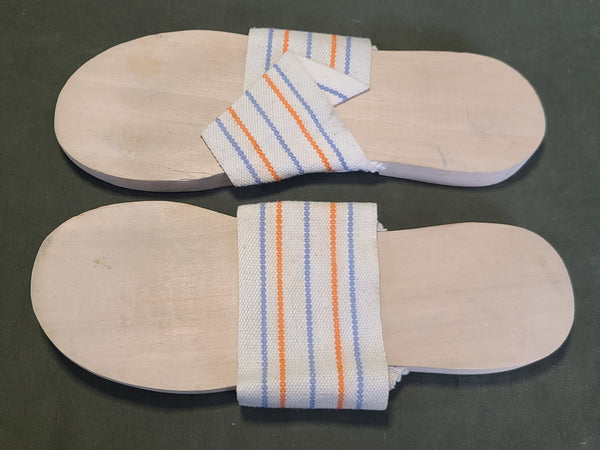 Sinclair Wood Product Wooden Shower Shoes Sandals (Size M)