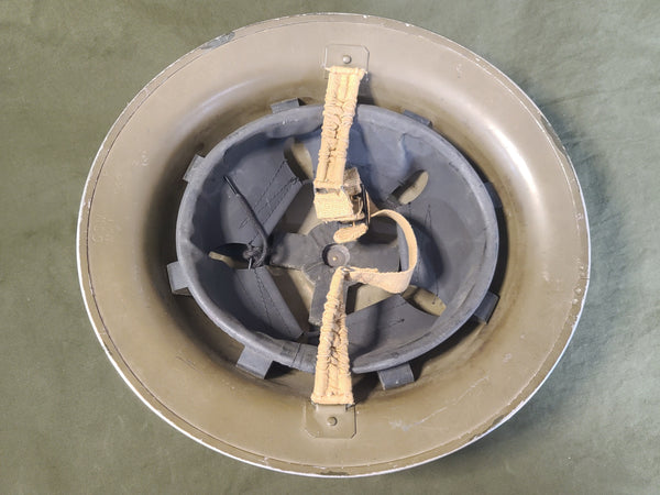 Canadian Mark I G.S.W. 1942 Brodie Helmet Lot A P