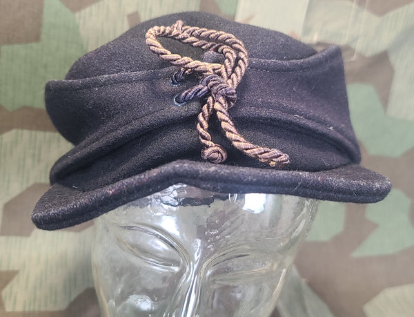 Italian Made Ski Hat (~Size 57)