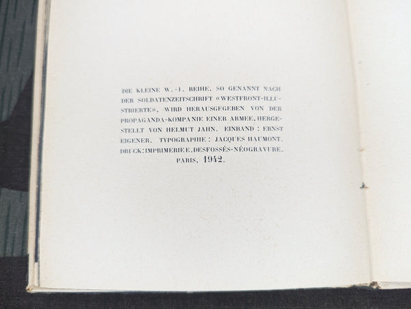 Soldatenantlitz in der Schlacht Candid Soldiers Photos Book