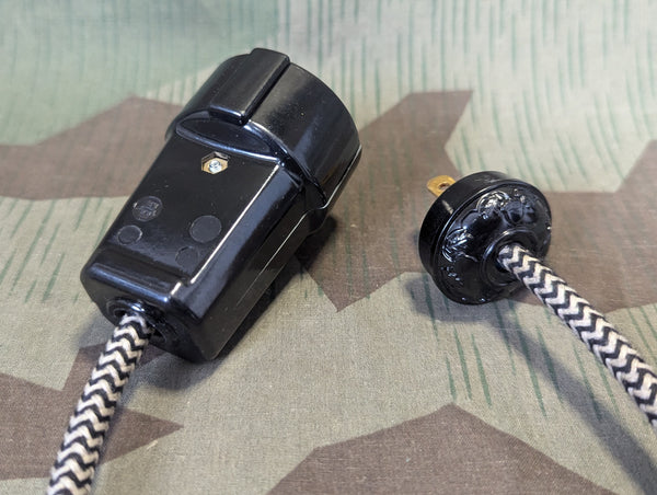 DE-USA Vintage Look Lamp Plug Adapter