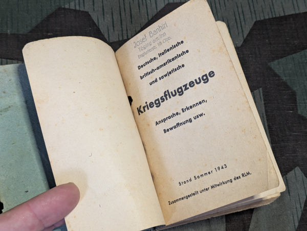 1943 Kriegsflugzeuge Aircraft Identification Book AS-IS