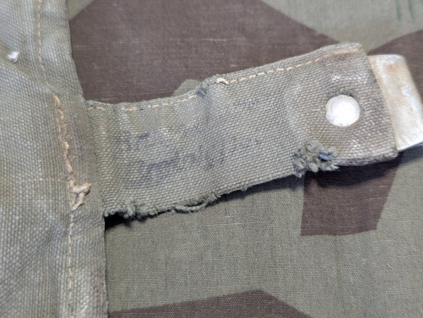 Early M31 Breadbag Worn