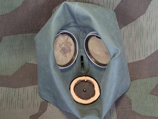 VM37 Volksgasmaske Luftschutz Gas Mask Hood Type