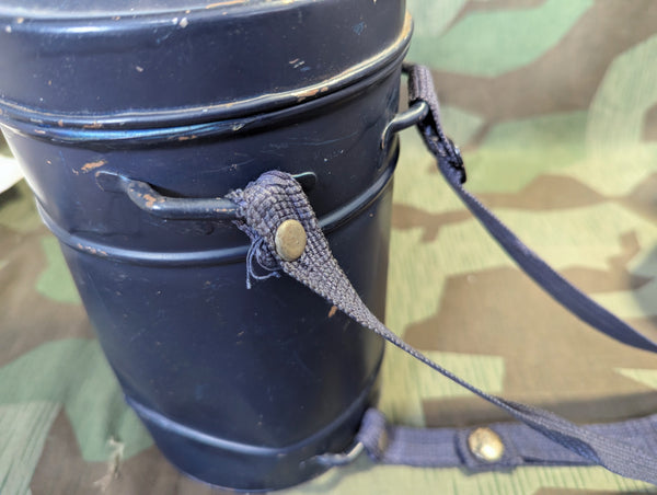 VM40 Volksgasmaske in Canister