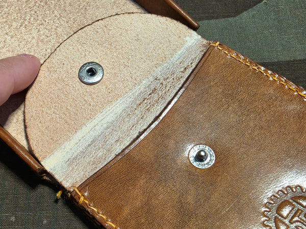 Original Deadstock Leather Wallet Horseshoe Form Light Brown