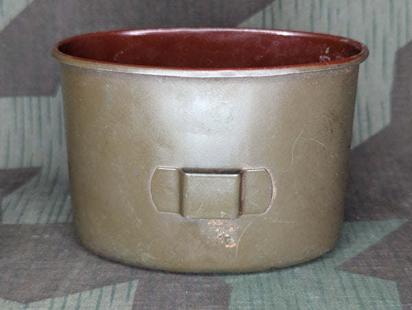 Very Nice Mis-Matched Canteen