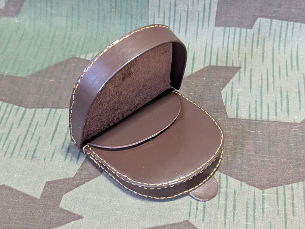 Original Deadstock Leather Wallet Horseshoe Form