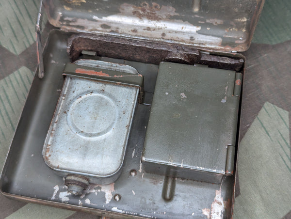 Gr.W.34 8cm Mortar Tool Kit Worn