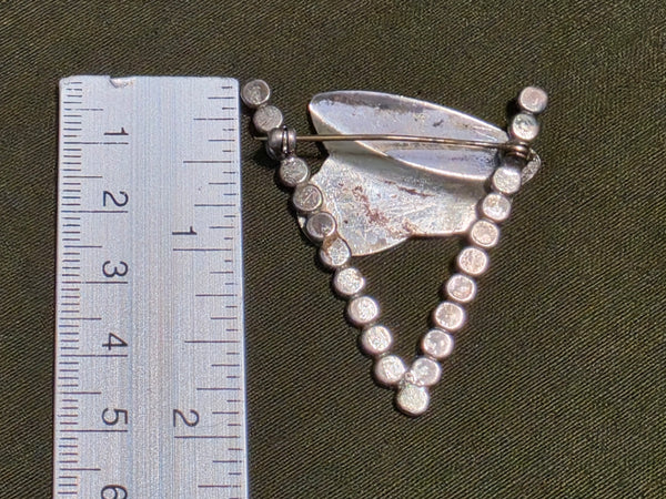V for Victory with Army Air Corps Hat Sweetheart Pin