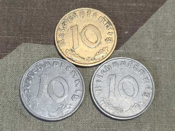 Spring Loaded Reichsmark Coin Holder with 3 Coins