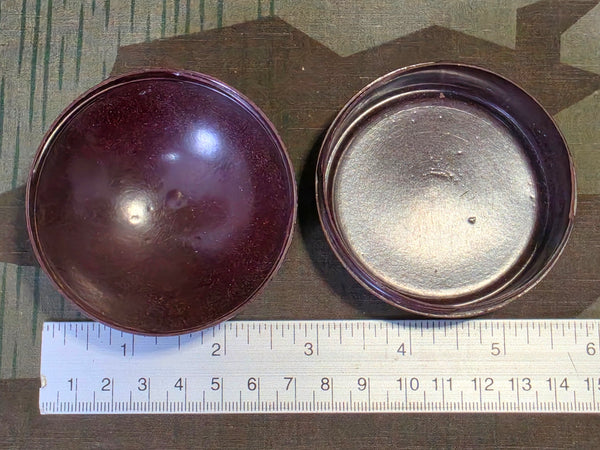 Bakelite Pin Container Rounded Lid for Darning