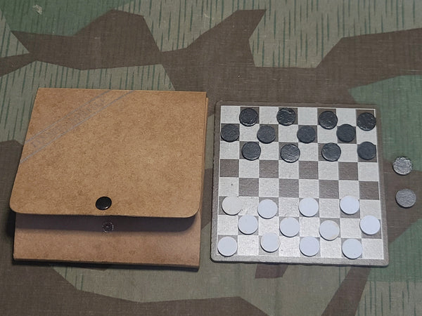 Dame Mühle Travel Game Set