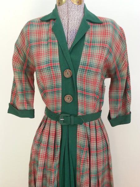 Red and Green Plaid Dress <br> (B-37" W-26"--)