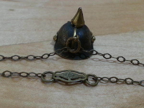 Pickelhaube Sweetheart Necklace