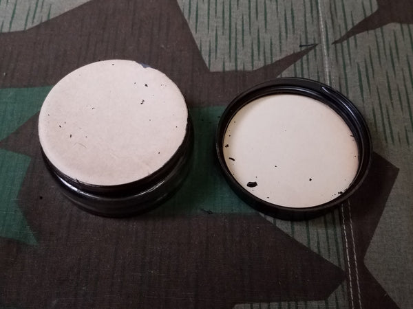 Eg-gu Shoe Polish Glass/Bakelite