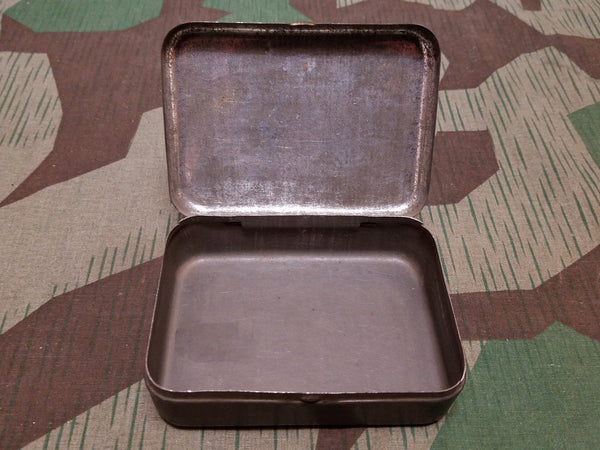 Östern Tabak-Regie Tobacco Tin