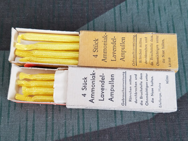 Two Boxes Ammoniak-Lavendel-Ampullen Smelling Salts
