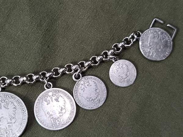 Charivari Tracht Chain