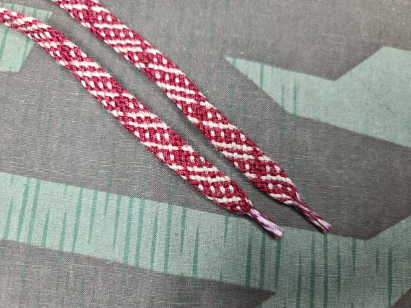 Red Pattern Shoelaces 40cm 16in.