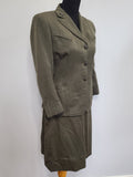 Women's Marines Uniform: Jacket and Skirt <br> (B-36" W-26" H-36")