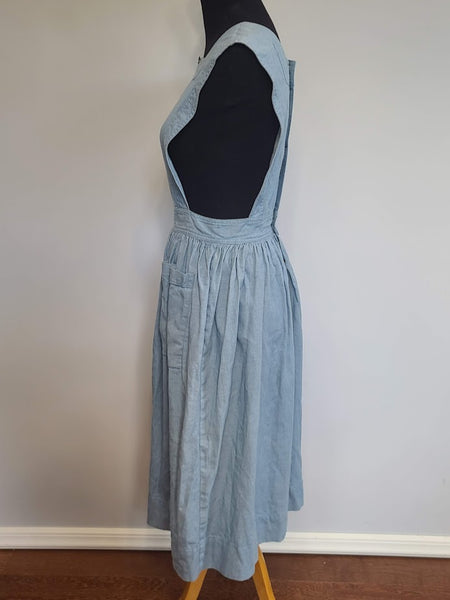 American Red Cross Nurse Aide Apron with Pin (Named) <br>(W-28" H-41")