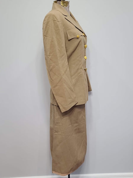 WAC Khaki Uniform: Jacket & Skirt 10R <br> (B-35" W-25" H-35")