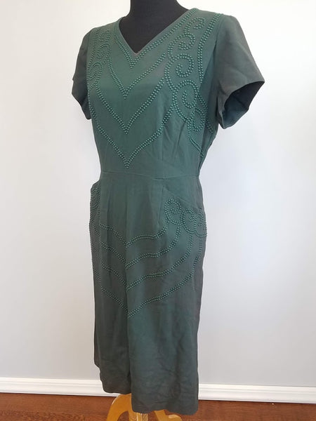 Green Rayon Bead Dress with Fading (B-45" W-34" H-43")