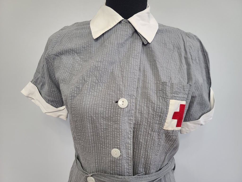 Red Cross Robe American Red Cross Gray Lady Short Sleeve Uniform Dress & Hat (B-37