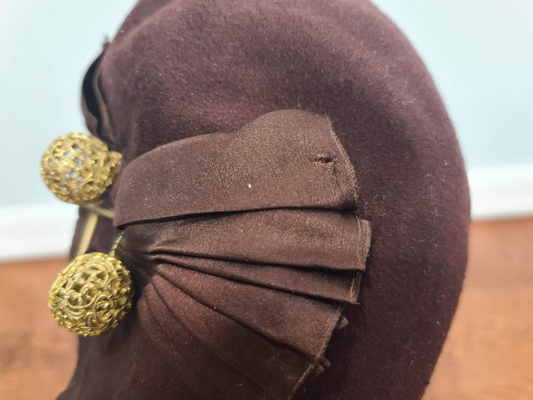 1920s Brown Cloche Hat