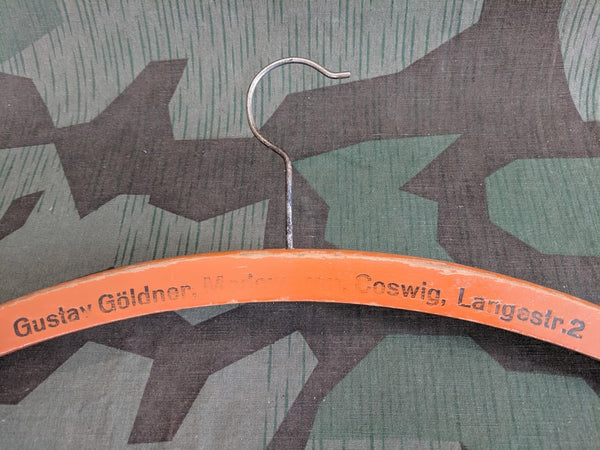 Kübler-Kleidung Orange Wooden Hanger