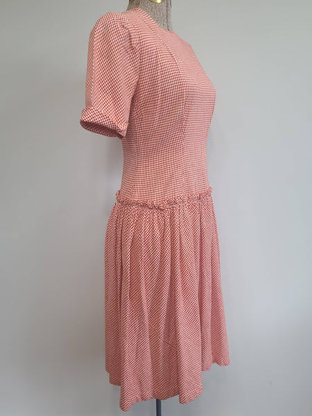 German Red and White Gingham Dress <br> (B-34" W-26" H-36")