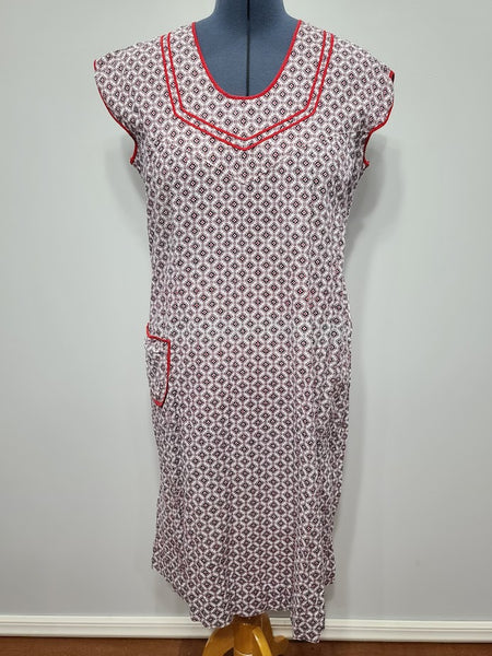 Print House Dress with Red Trim <br> (B-44.5" W-45.5" H-48.5")