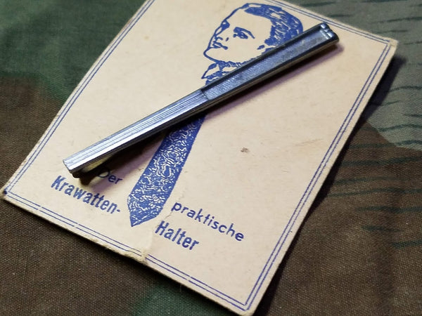 Vintage Tie Clip On Card
