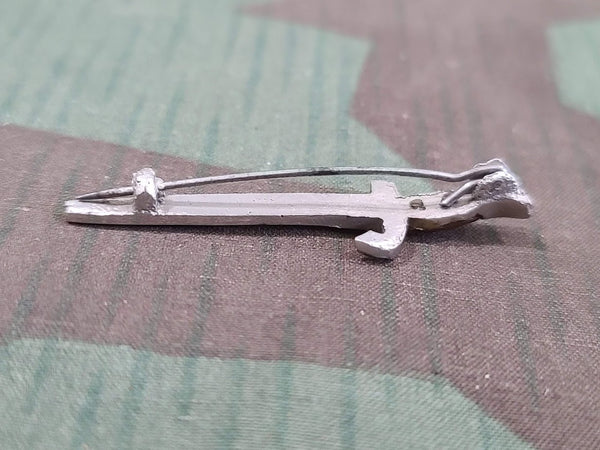 Antwerpen WWI Bayonet Brooch