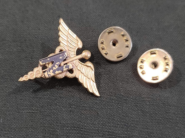 Single Army Nurse Insignia Pin