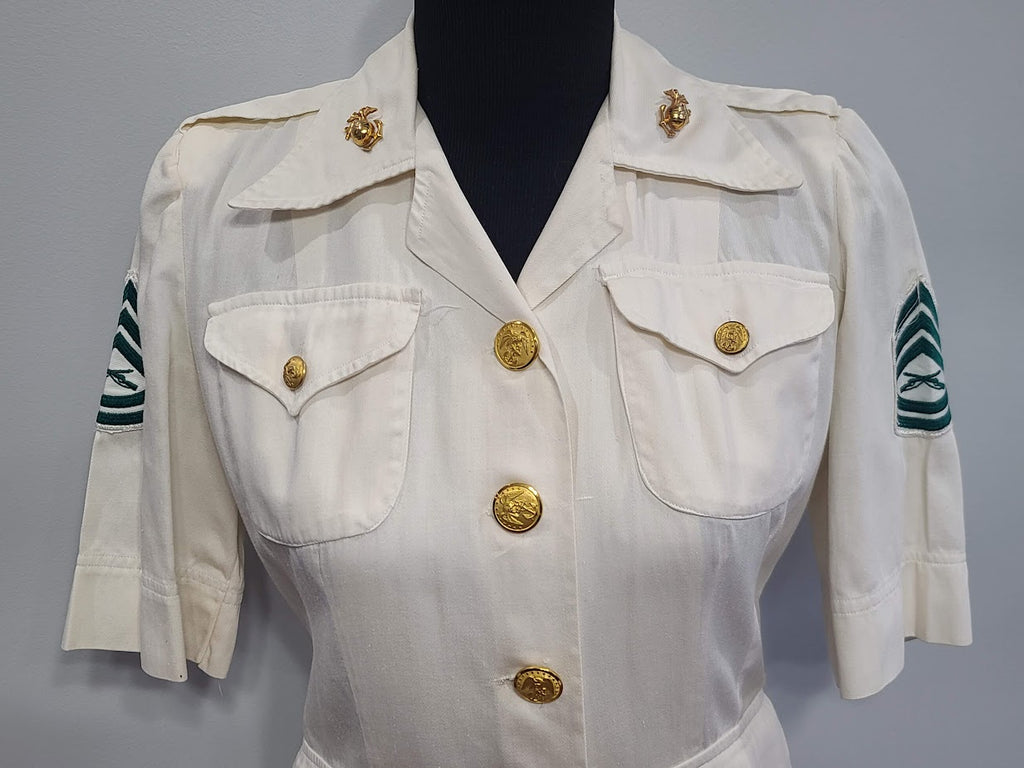 White USMCWR Women's Marine Corps Summer Uniform (B-36.5" W-26" H-34") White USMCWR Women's Marine Corps Summer Uniform (B-36.5" W-26" H-34")