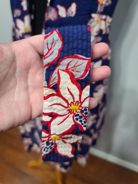 Flower Print Seersucker Wrap Dress <br> (26"-32" Waist)