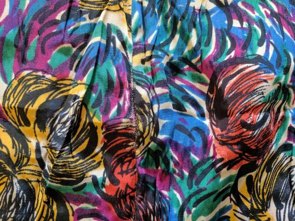 Abstract Flower Print Sleeveless Dress <br> (B-34" W-28")