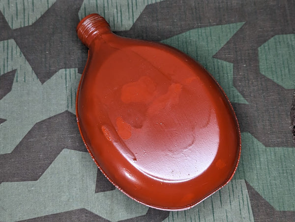 R.K.W.43 RFI43 Enameled Canteen