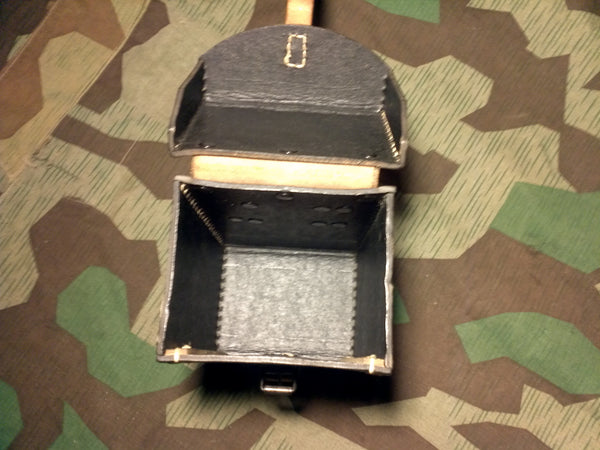 Original Preßstoff Amtsanschliesser 33 Pouch
