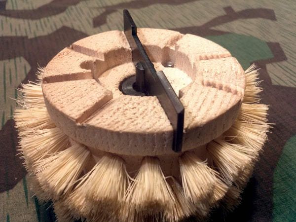 8cm Gr.W.34 Mortar Cleaning Brush