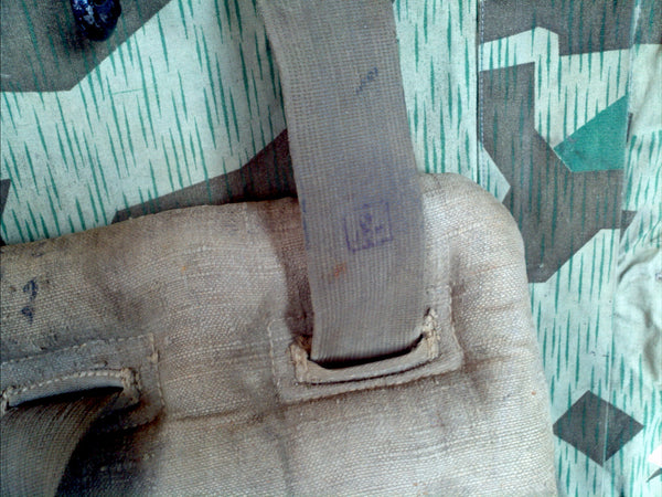 8cm GrW34 Mortar Bipod Carrying Pad